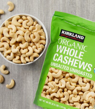 Kirkland Signature Organic Whole Cashews Unsalted Unroasted 2.5 lb