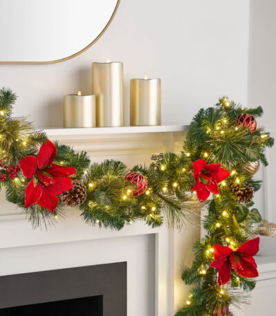 Member's Mark LED Pre-Lit Garland