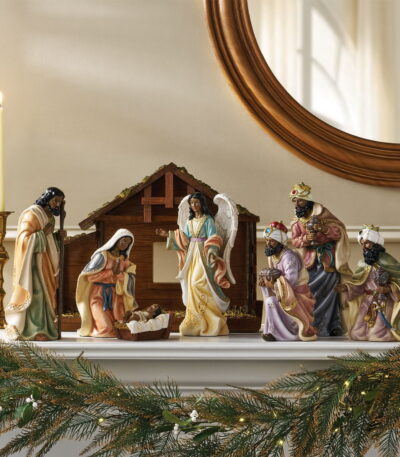 Member's Mark Holiday Nativity Set Decor, Hand Painted